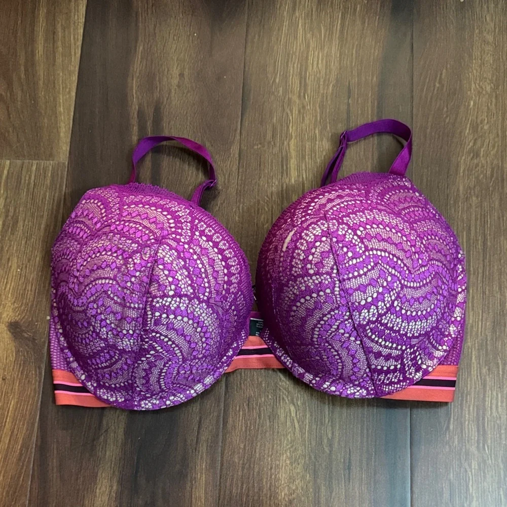 Victoria's Secret Very Sexy Push Fuchsia Lace Bra 36DDD